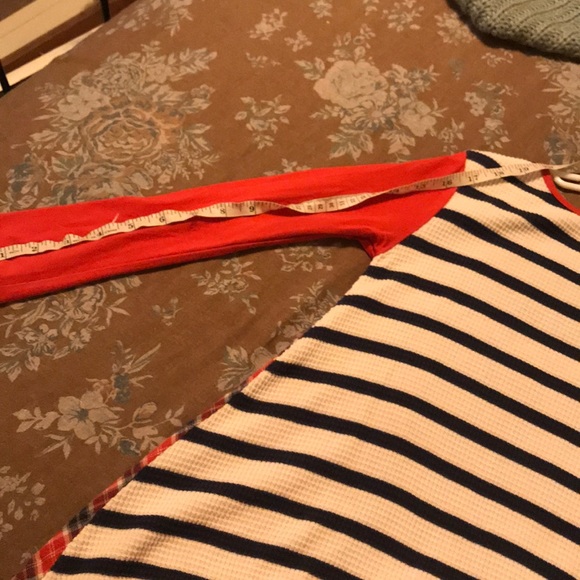 Persnickety size 6 high low plaid top - Picture 7 of 7